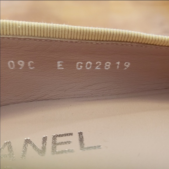 Chanel yellow patent leather ballerina flats - Picture 5 of 6